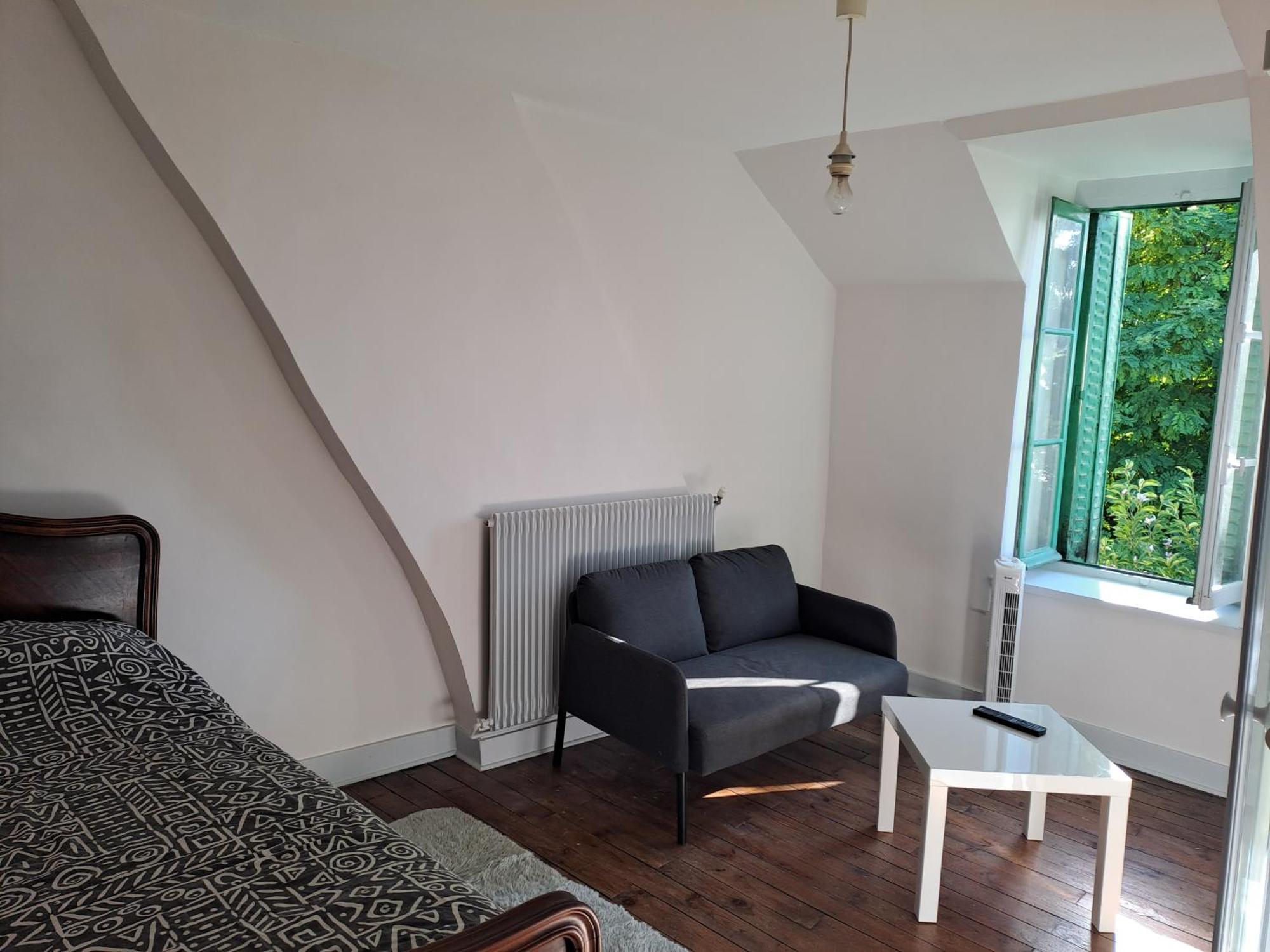 Prive Standard Homestay